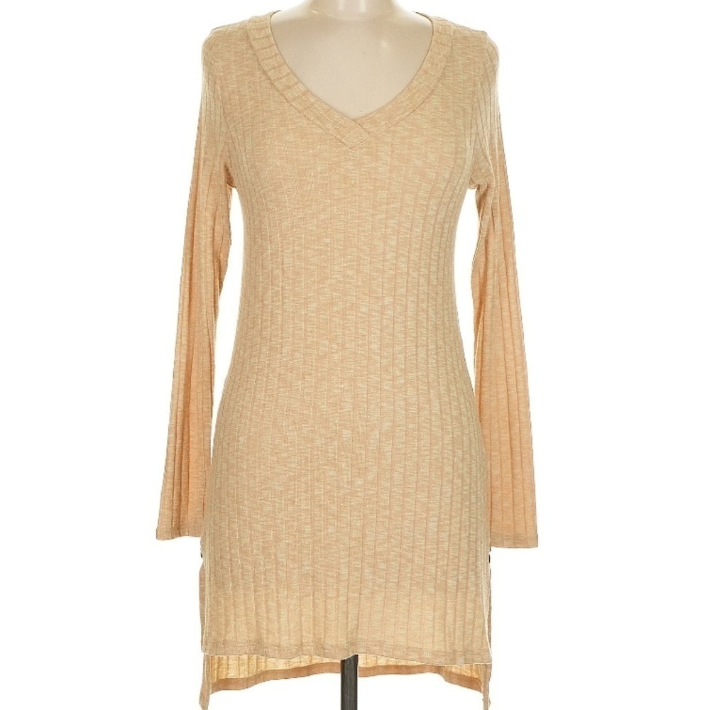 NWT DELETTA Long Sleeve V-Neck High Low Ribbed Sweater Dress Size Medium - Picture 3 of 6
